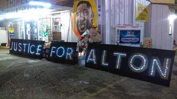 protests outside Triple S Store in Baton Rouge