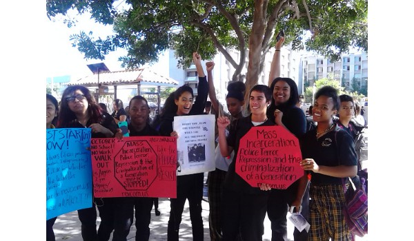 Students in Southern California taking up the Pledge of Resistance