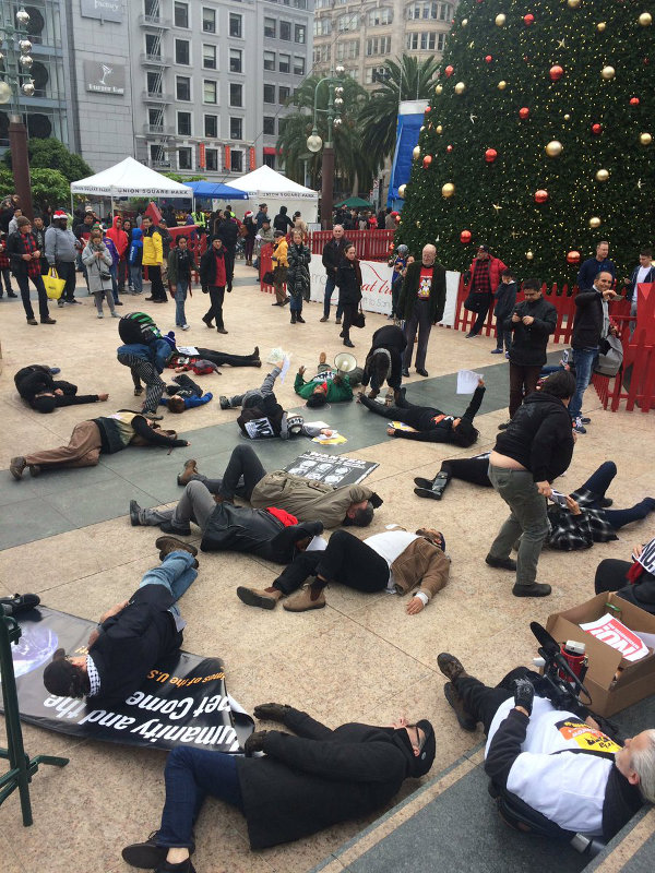 Die-in at Union Sq., San Francisco, December 25