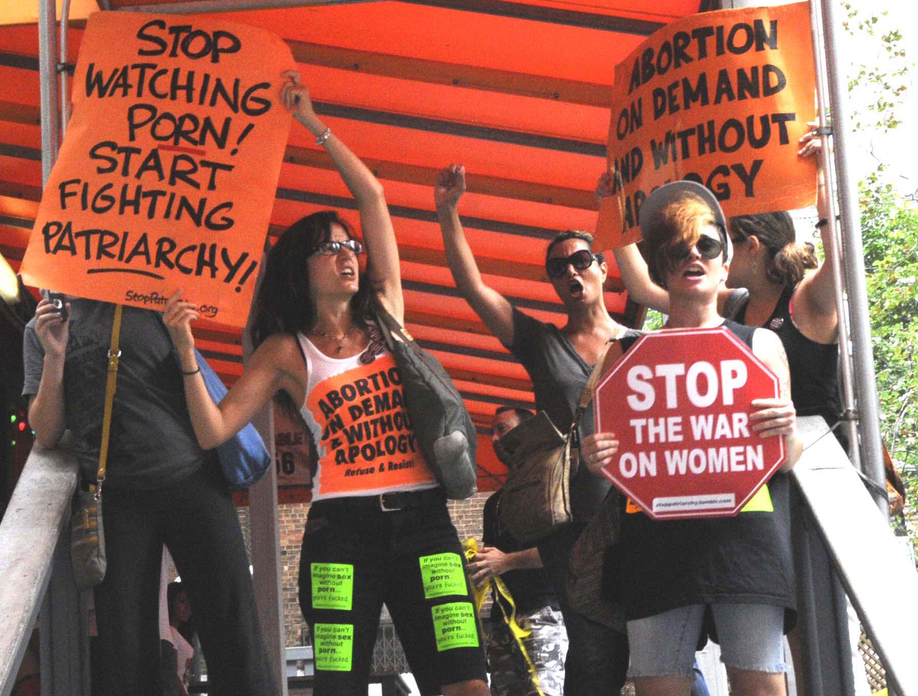 Protest at Hooters