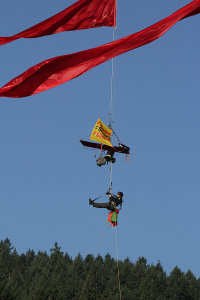  Protest of Shell Oil's Arctic drilling, Portland, July 2015