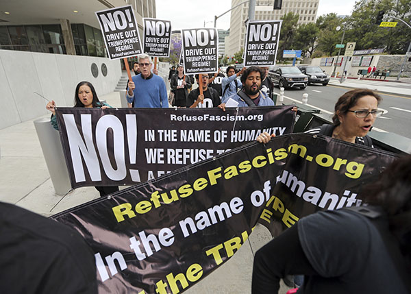 Los Angeles, federal building, May 10