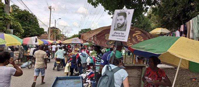 Taking demand to stop the executions in Iran to a street market in Cali, Colombia 