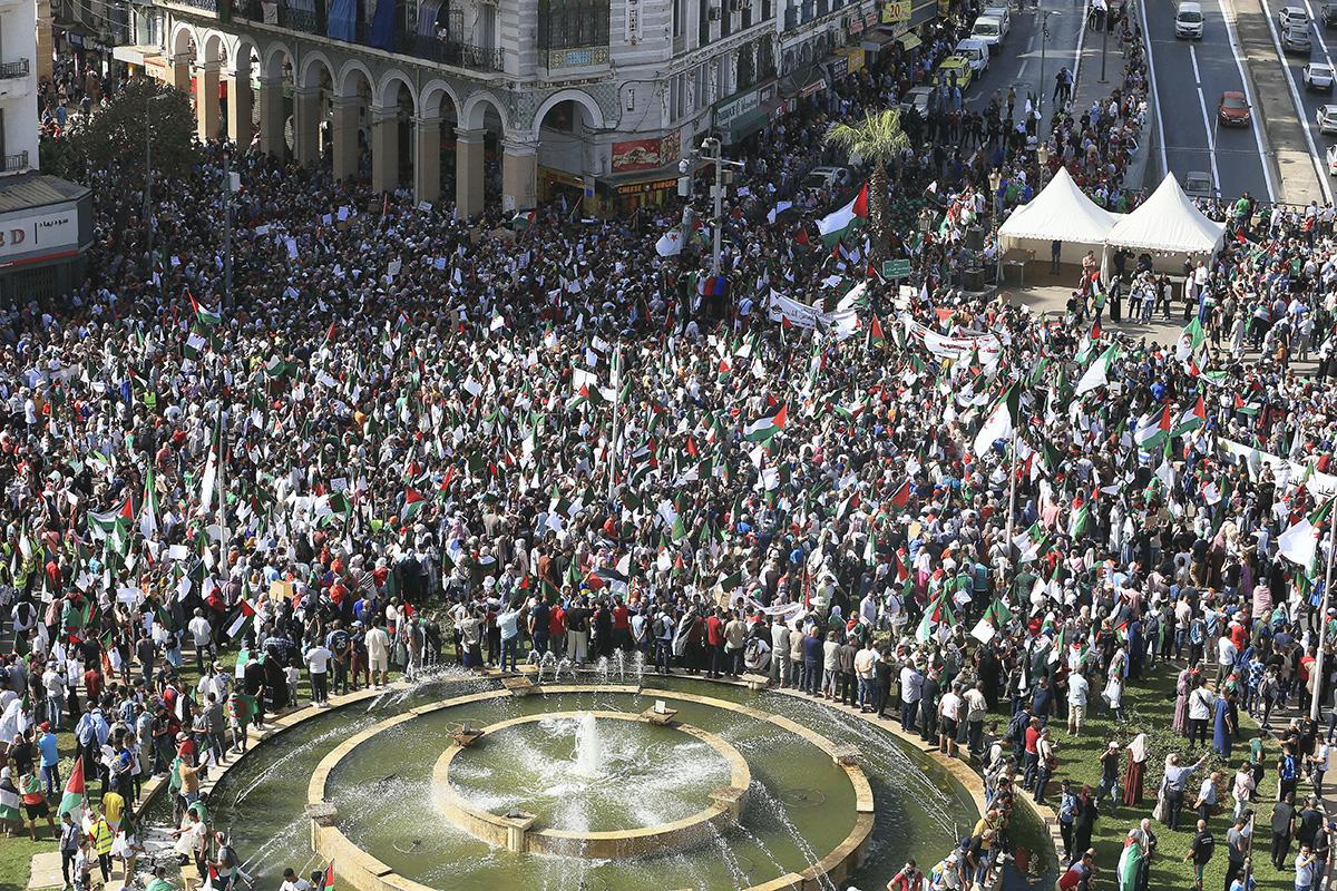 Algeria, protest after the deadly explosion at Al Ahli hospital, October 19, 2023.