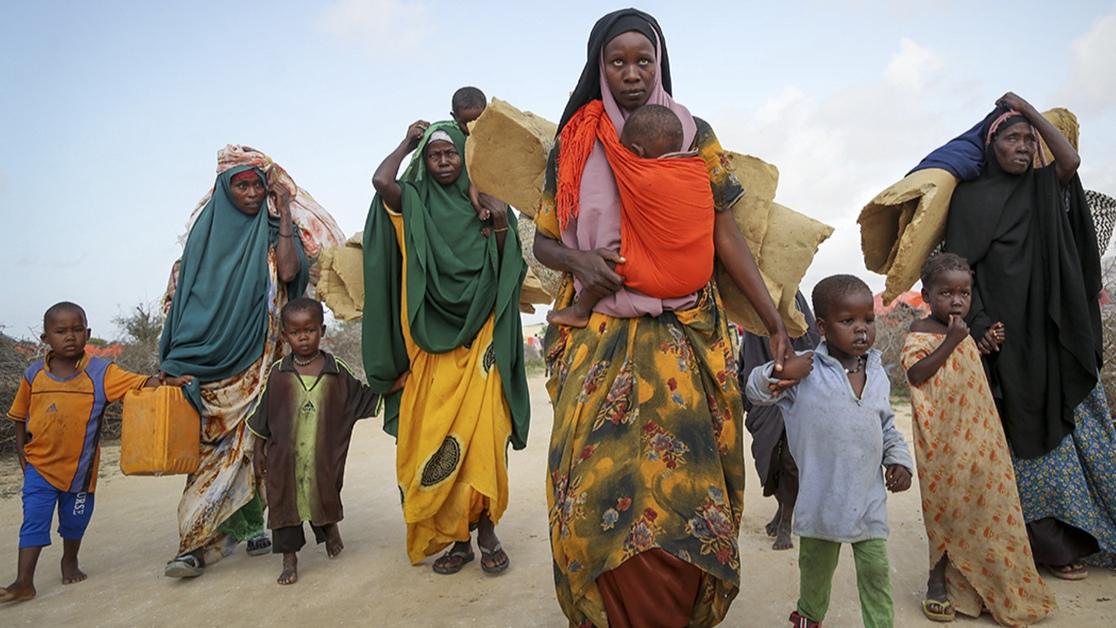 Somalian families flee drought stricken area, June 2022.