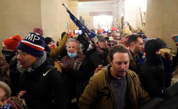 fascist rioters in capitol building in attempted coup