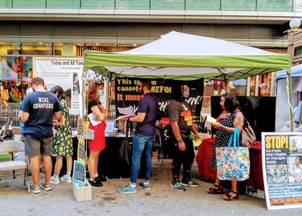 Revolution Club booth on State Street Chicago