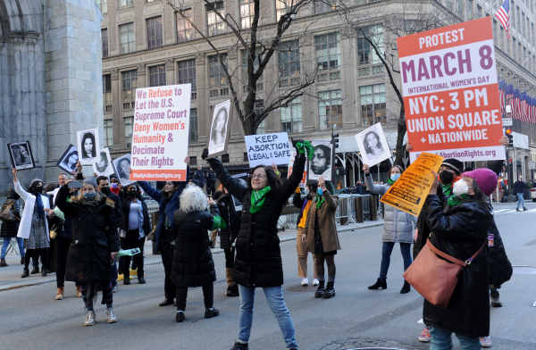 BACKGROUND MOBILE - St Patricks Cathedral February 27, 2022