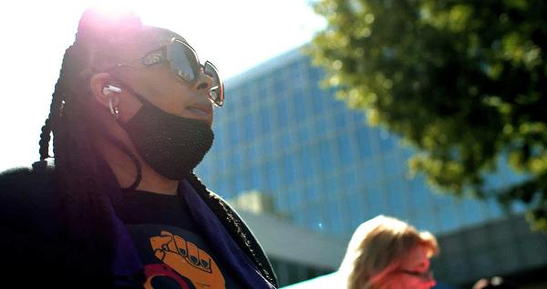 Diyawn Caldwell at rally for striking prisoners, September 26, 2022.