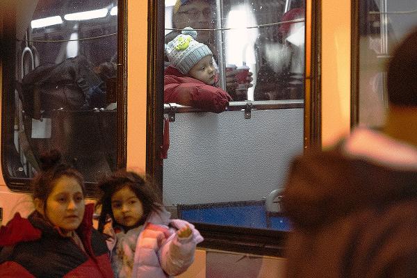 Immigrants from Texas bussed to Philadelphia, November 16, 2022.