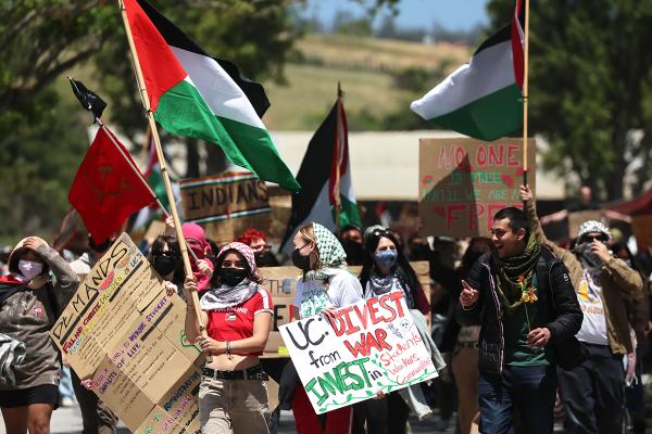 UC Santa Cruz graduate students and UAW 4811 union workers picket entrance and are joined by UCSC Students for Justice in Palestine, May 20, 2024
