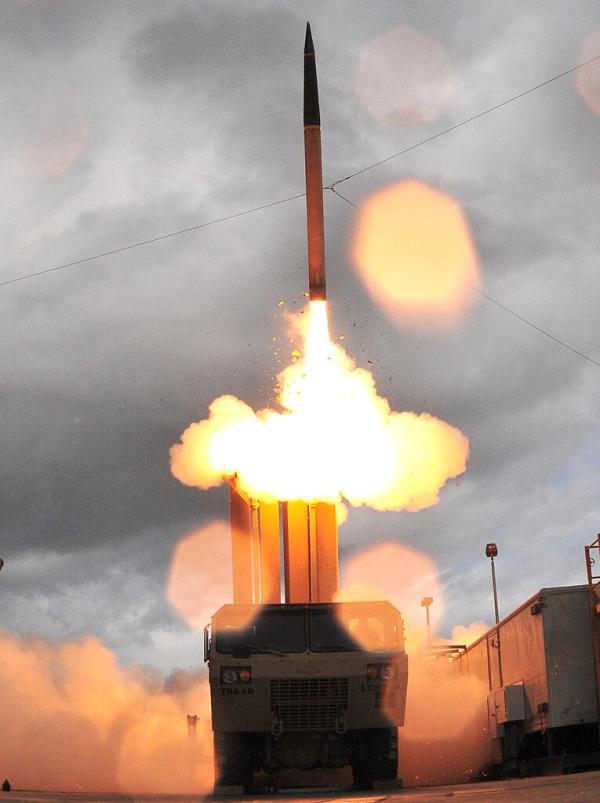 THAAD missile and launcher 