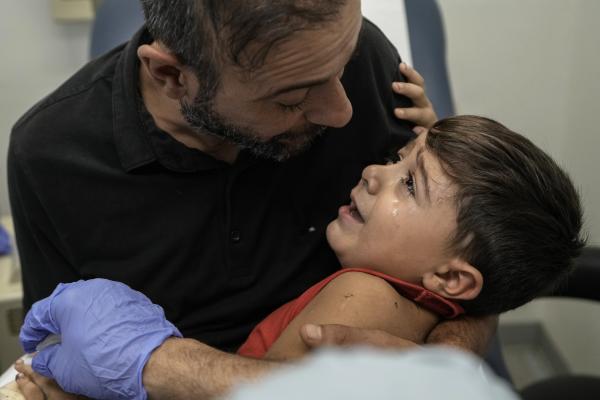 Four-year-old wounded by Israeli airstrike on a densely populated neighborhood south of Beirut, November 5, 2024.