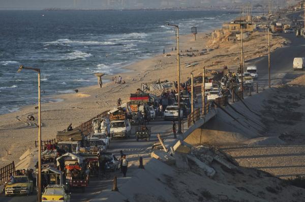 Displaced Palestinians—with no place to go—flee Gaza Strip along the Sea Road, September 4, 2025.
