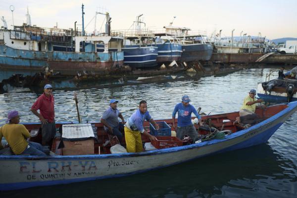  Fishermen arrive at port in Venezuela, September 15, 2025.