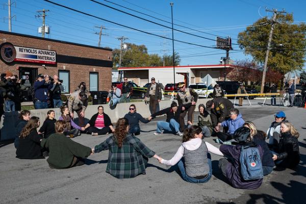 14 moms sit down in protest of ICE at Broadview detention facility, November 7, 2025.