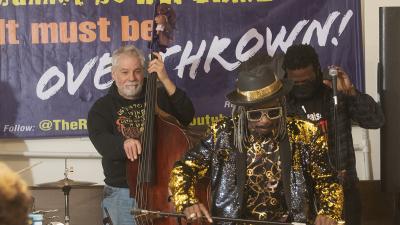 Chicago: Fundraiser, Godfather and band doing Mississippi Boy.