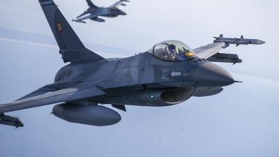 Portuguese F-16 fighter jets, like those promised to Ukraine at the G7 conference.