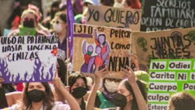 Demonstration on March 8, 2023 in Mexico City. Placard on left: “Burn down patriarchy to reduce it to ashes.”