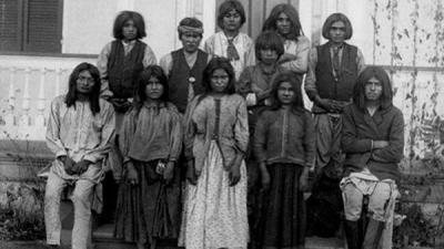 Carlisle-School-Students-Apache-Tribe-1890-JohnNChoate-600.jpg