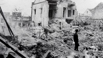 Hanoi1972Bombing-600.jpg
