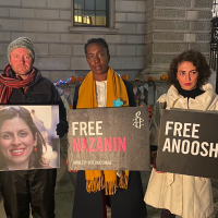 Richard Ratcliffe and Elika Ashoori, joined by UK MP Florence Eshalomi on Day 11 of hunger strike.