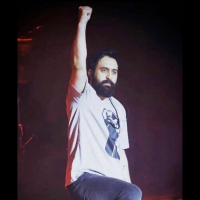 Mehdi Yarrahi at a 2018 concert